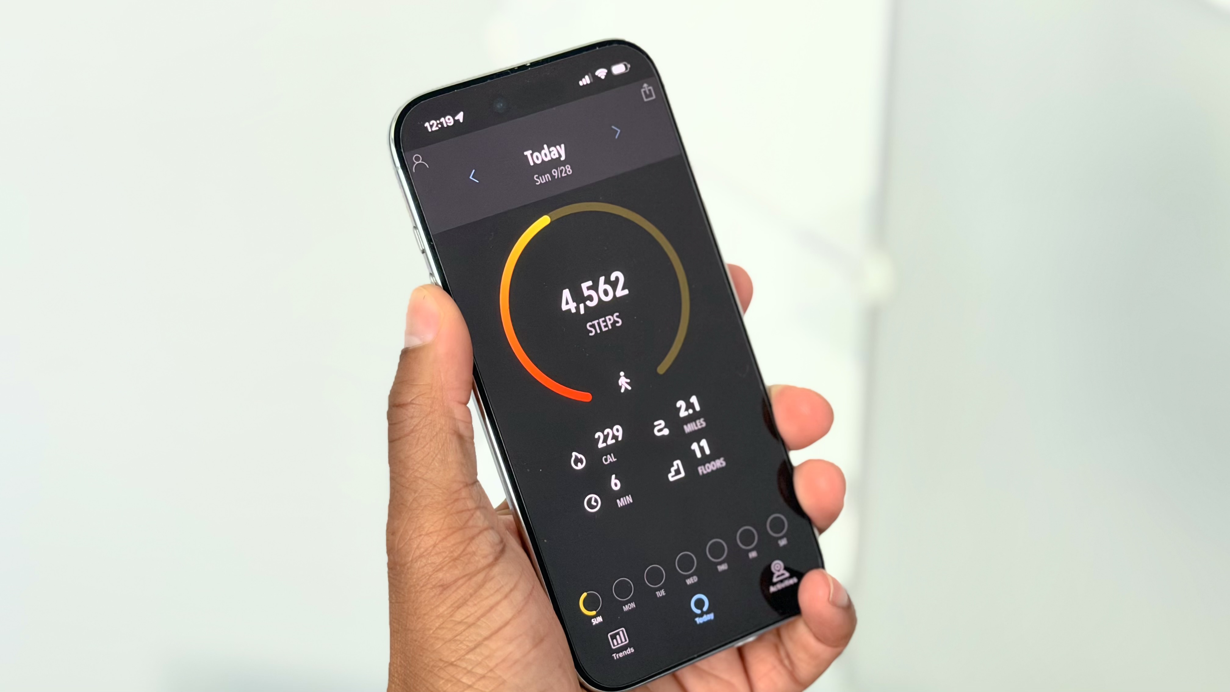 ActivityTracker App Review: Focus on Movement, Not Complexity